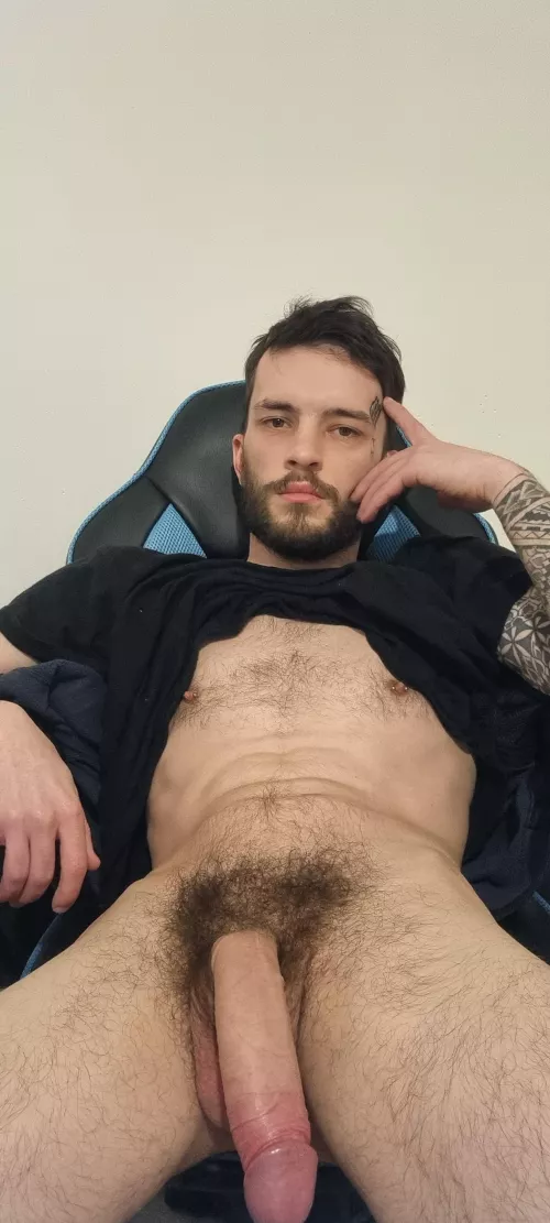 I like to be worshipped by DaddysNewKink