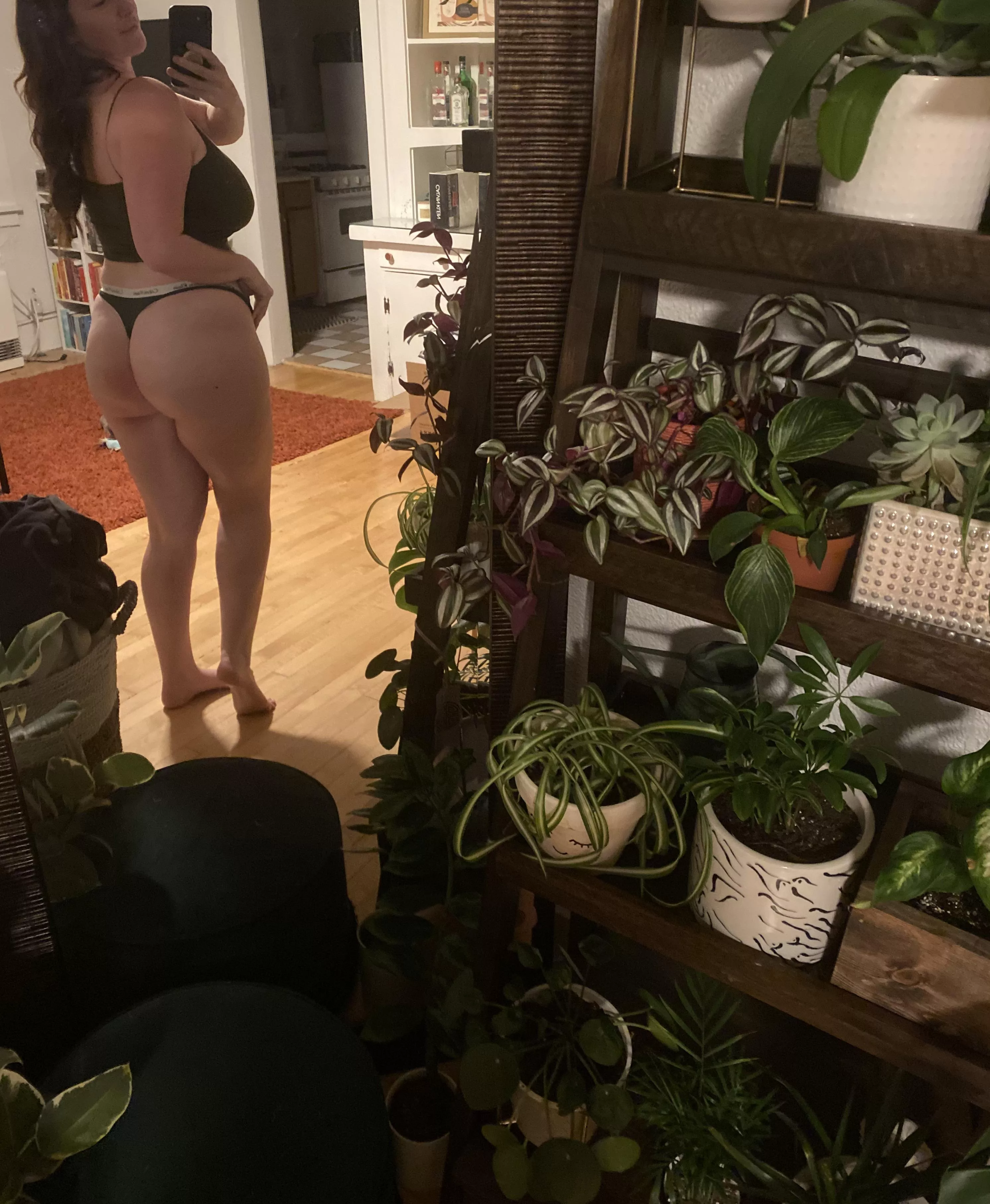 I like to make things grow 😈 posted by WhiskeyFlush