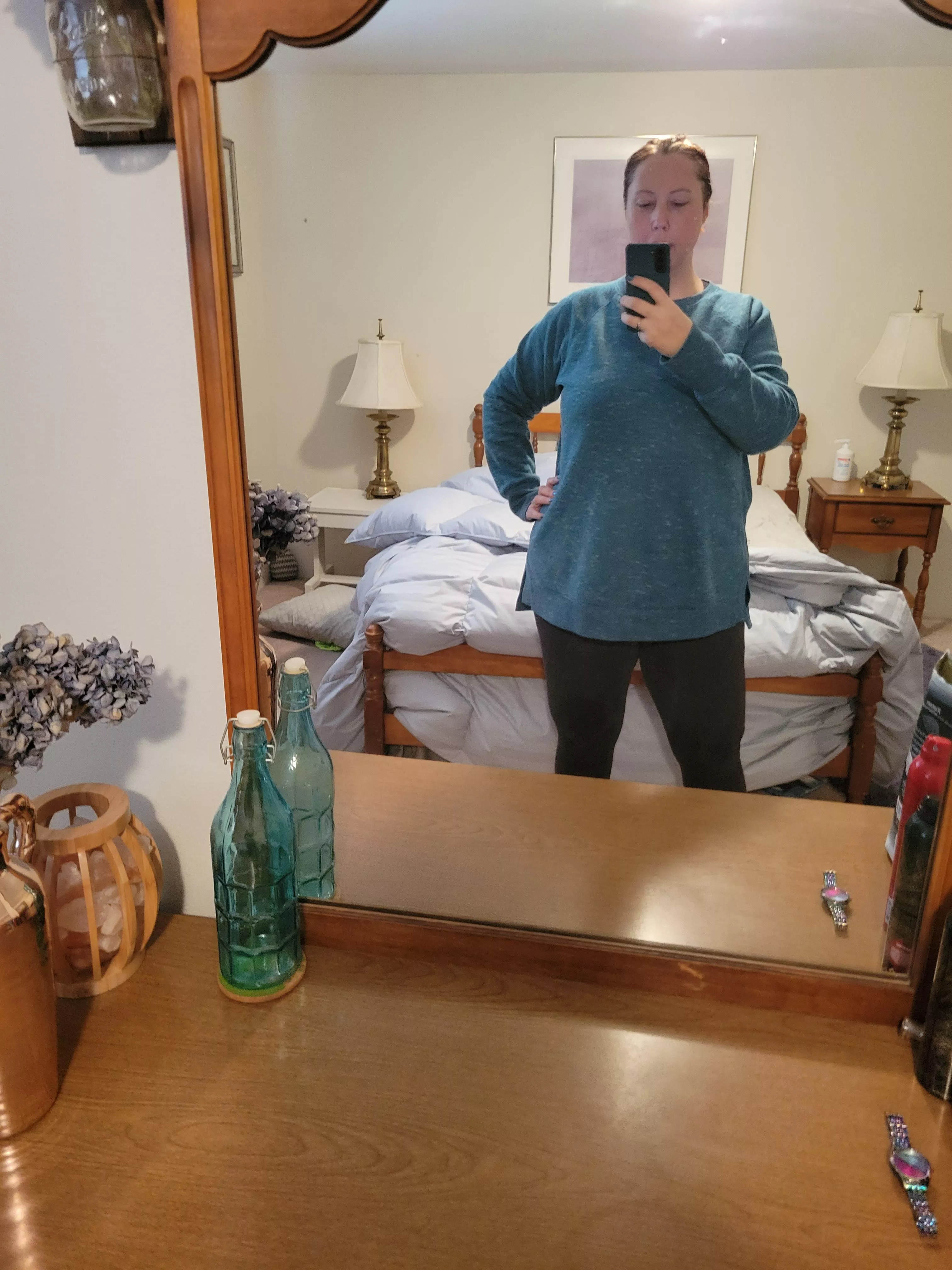 I live in yoga pants [44f] posted by mellymac123