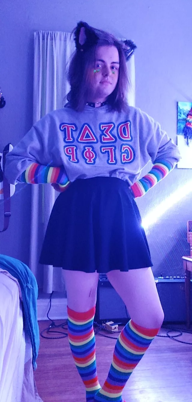 I look a lil gross in this but I like the outfit =] posted by fluid_raskolnikov