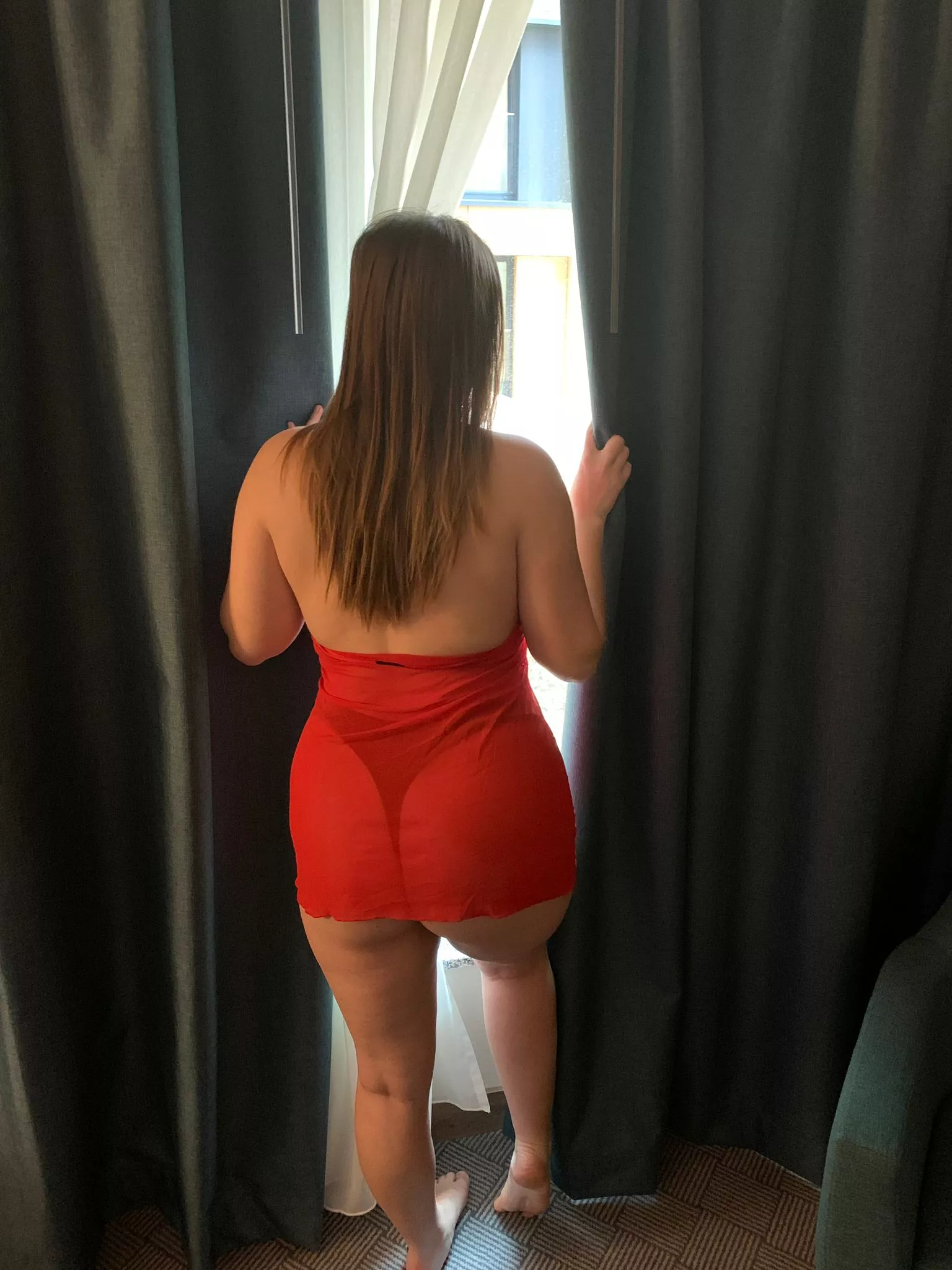 I look out and look for you, get in touch with me babe 😚 posted by kate_the_brownie