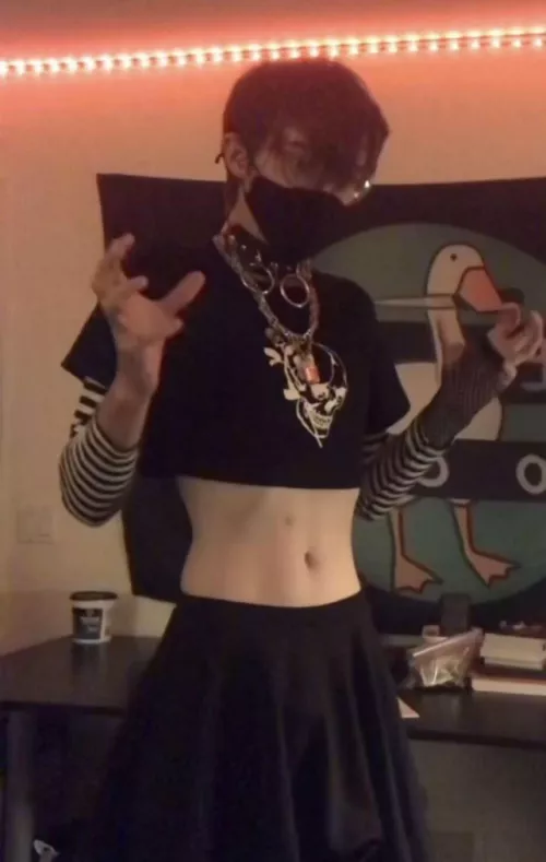 I look so confused lol by Embeywembey