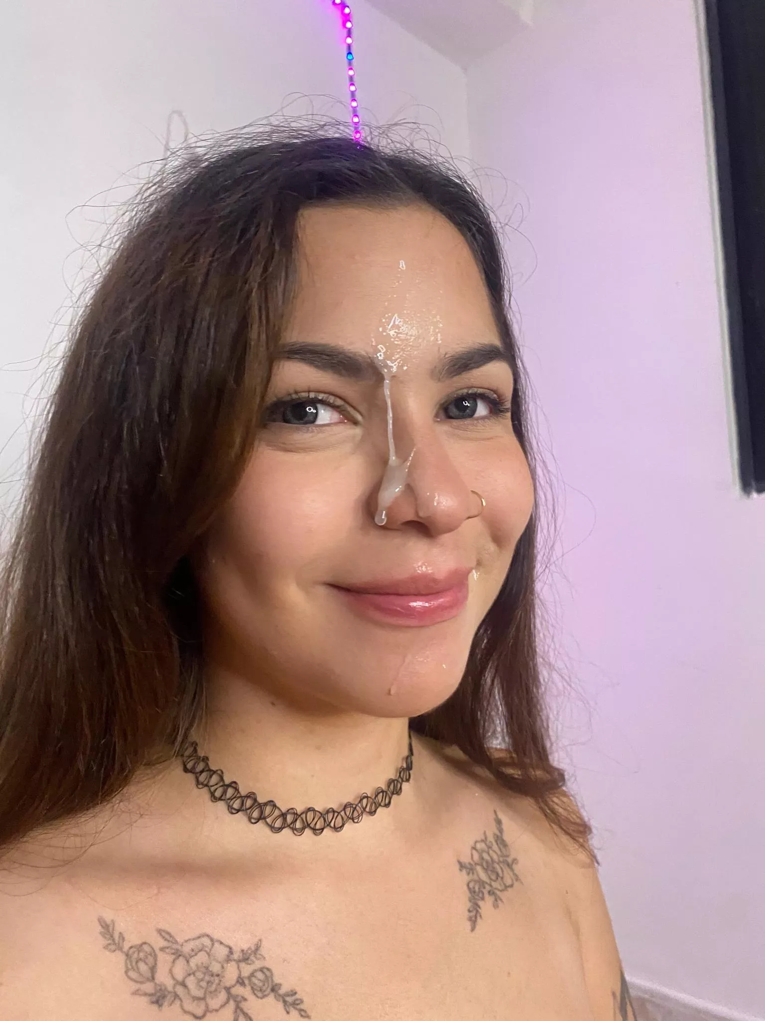 I look so happy after he came all over my face posted by gomnessa