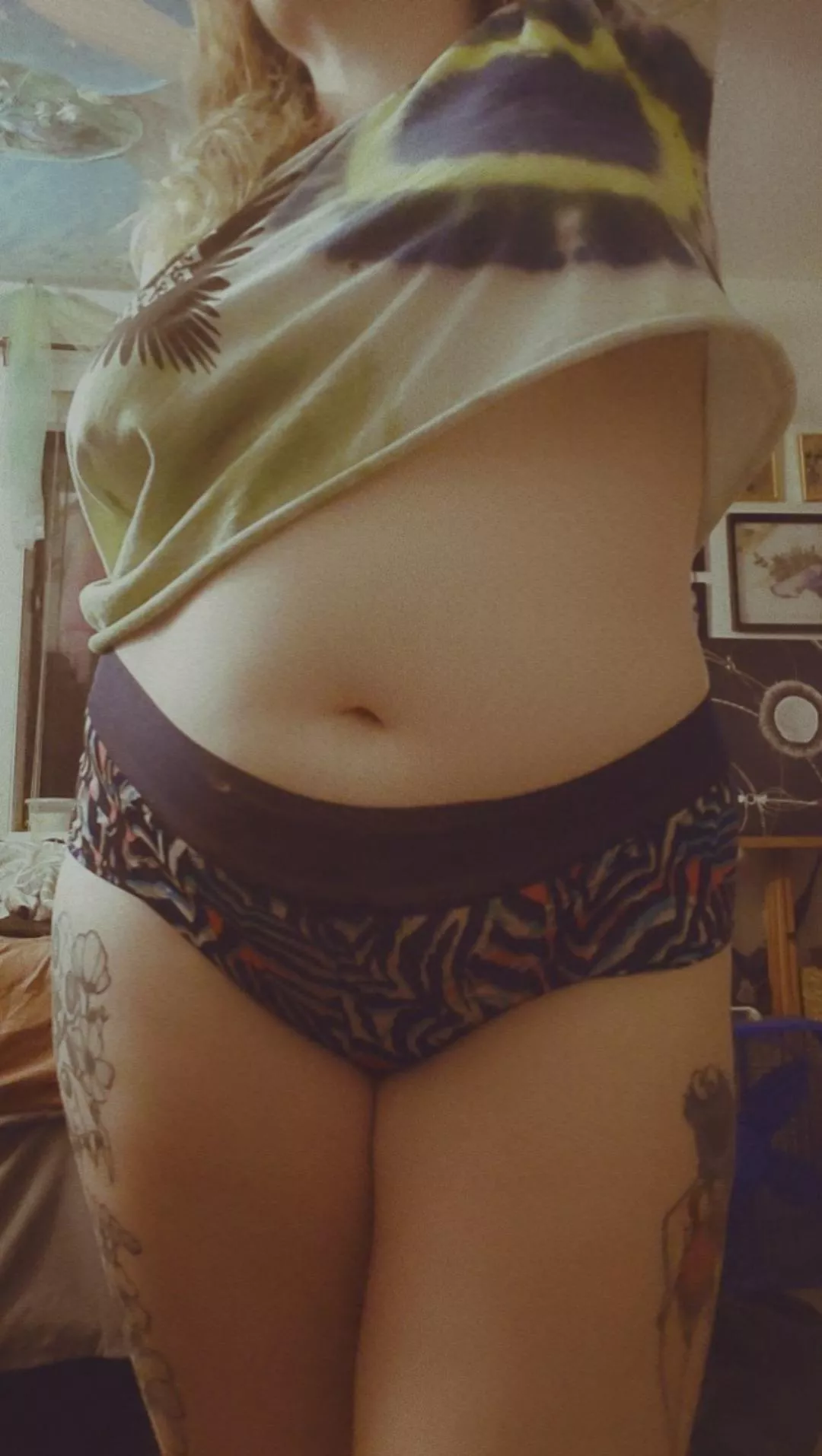 I love a good stretch! posted by anarcho_bae