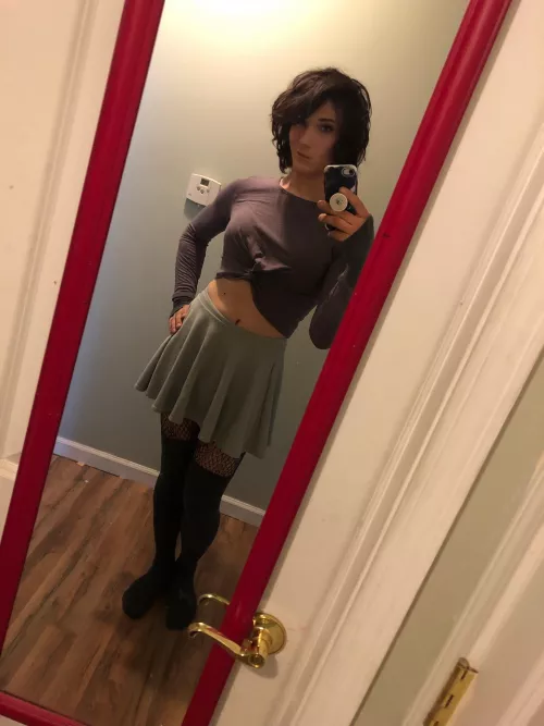 I love crop tops by runningsoap