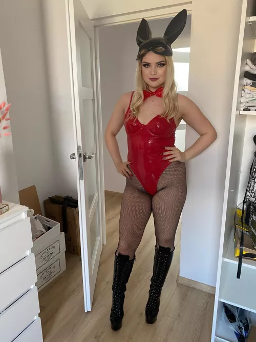 I love fishnets 💕😘 by Navlia