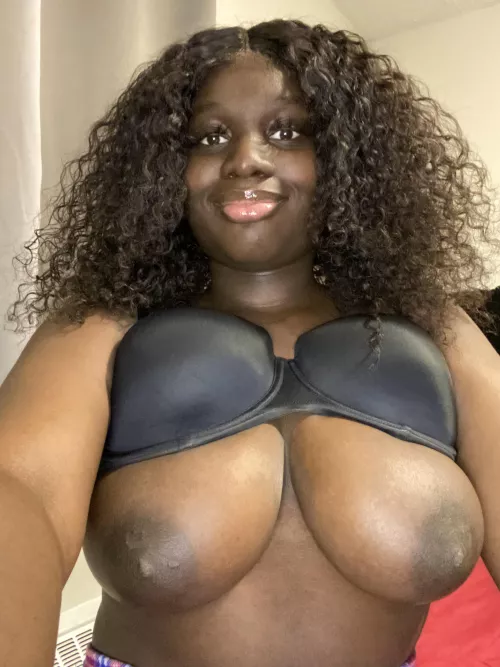 I Love Flashing My Tits!!! by Sapphiree_