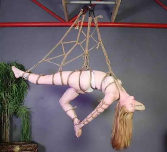 I love flying! [F] by innocentdreamsxo