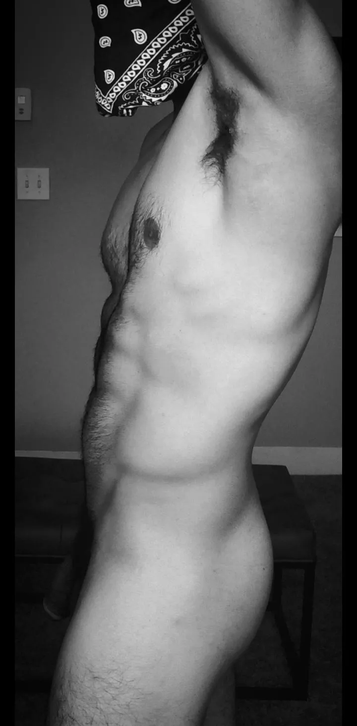 I love how I smell. posted by ReyAmaru