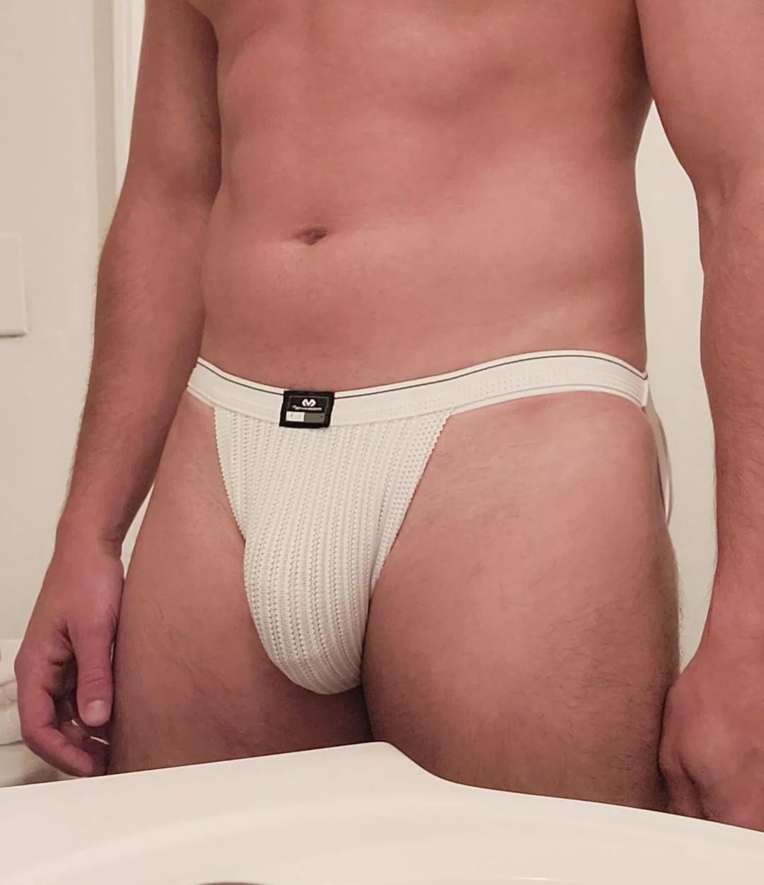 I love how my manhood hangs in this jock posted by kyfeave25