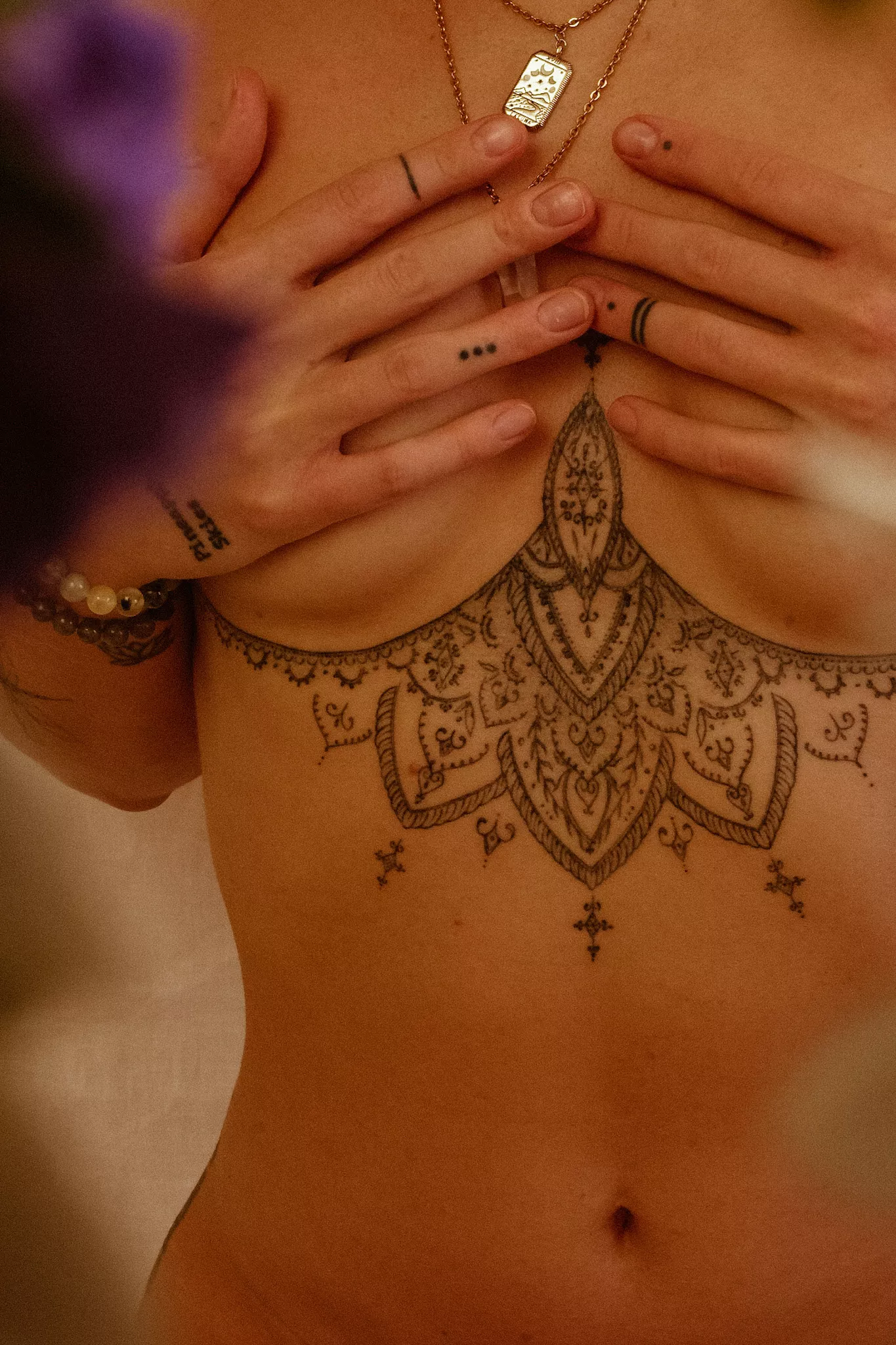 I love how my small breasts fit perfectly in my hands :P posted by oceanmoonsshop