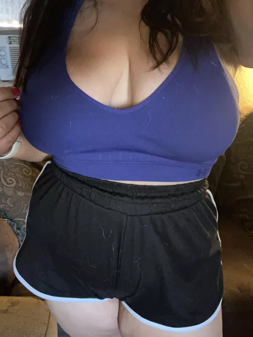 I love hump day 😘 by Southern-Telephone41