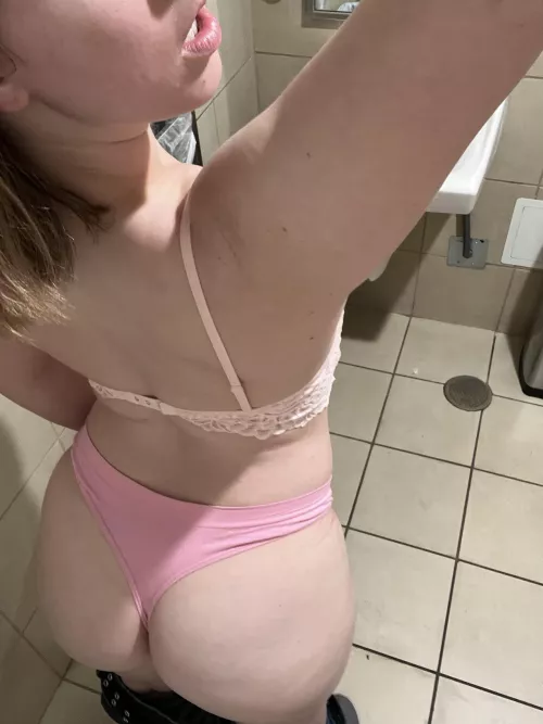 I love matching at work! 23F [OC] by TheBlondBooty