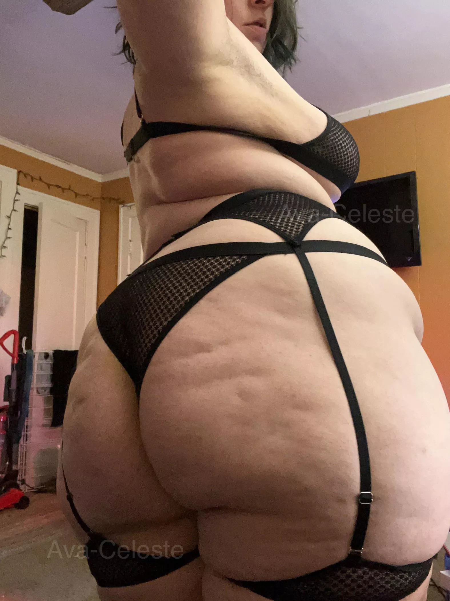 I love my big booty 🥰 posted by misstomahto