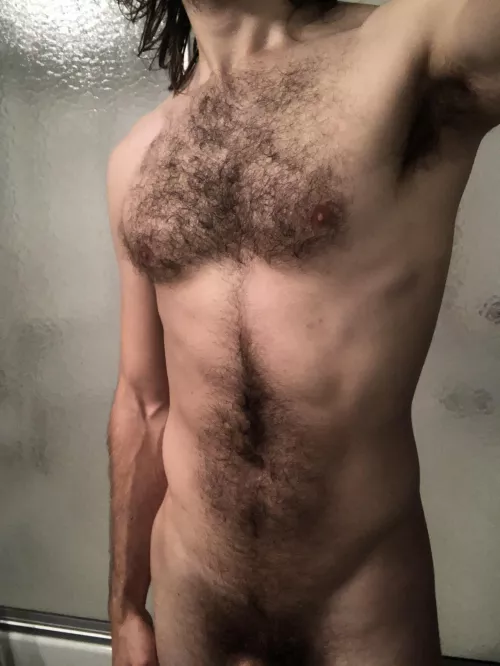 I love [m]y body by exquisitconstruction