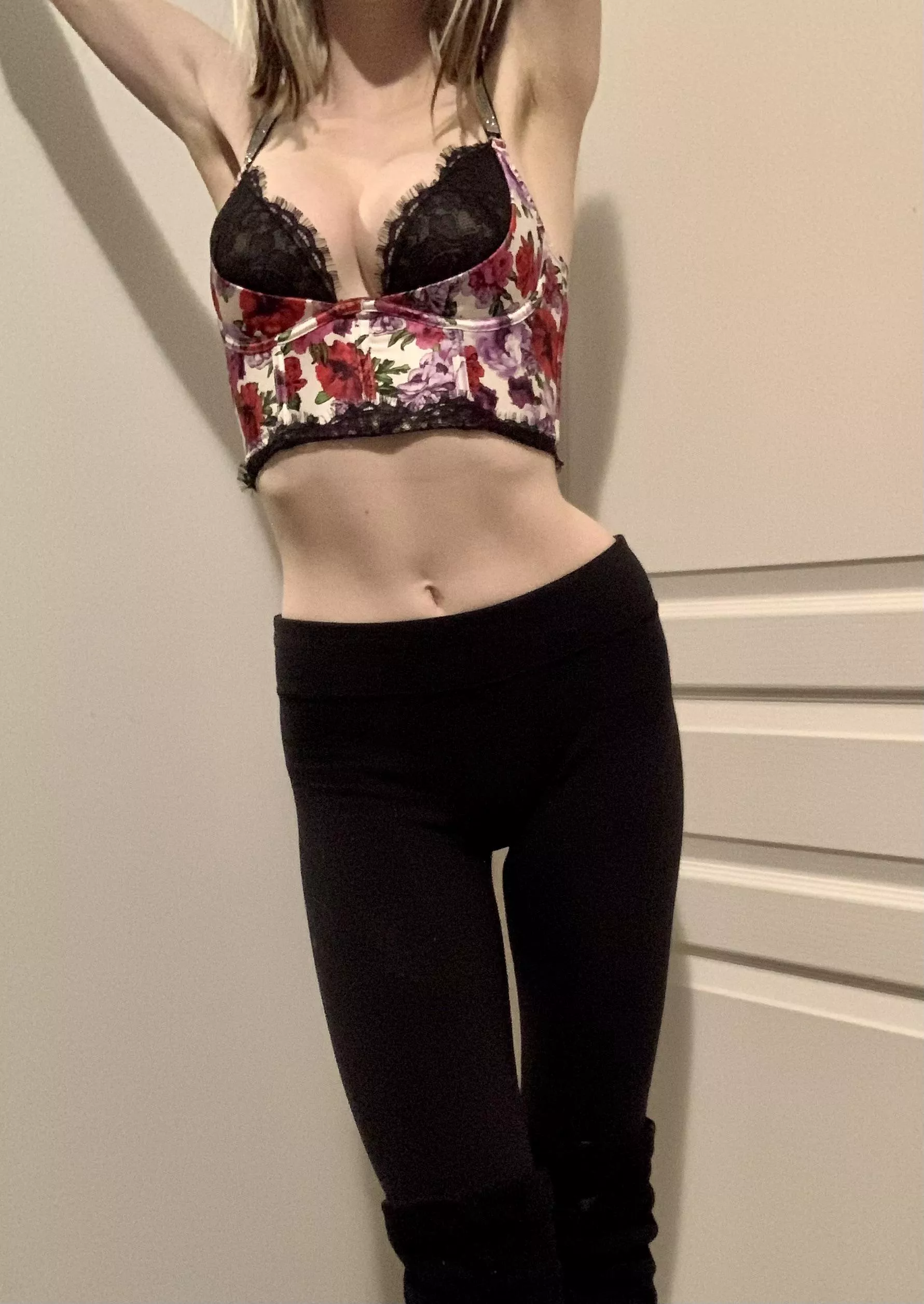 I love my gap in leggings posted by Audreyrose045