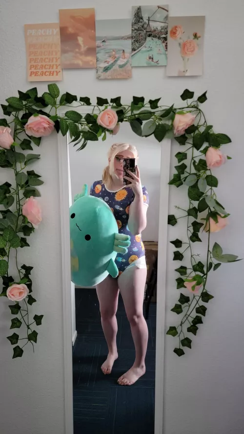 I love my new axolotl stuffie :D by tracyS-