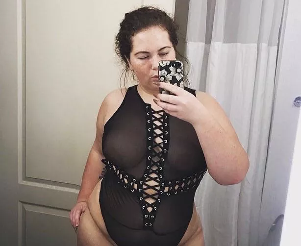 I love my new outfit posted by elliemaeby