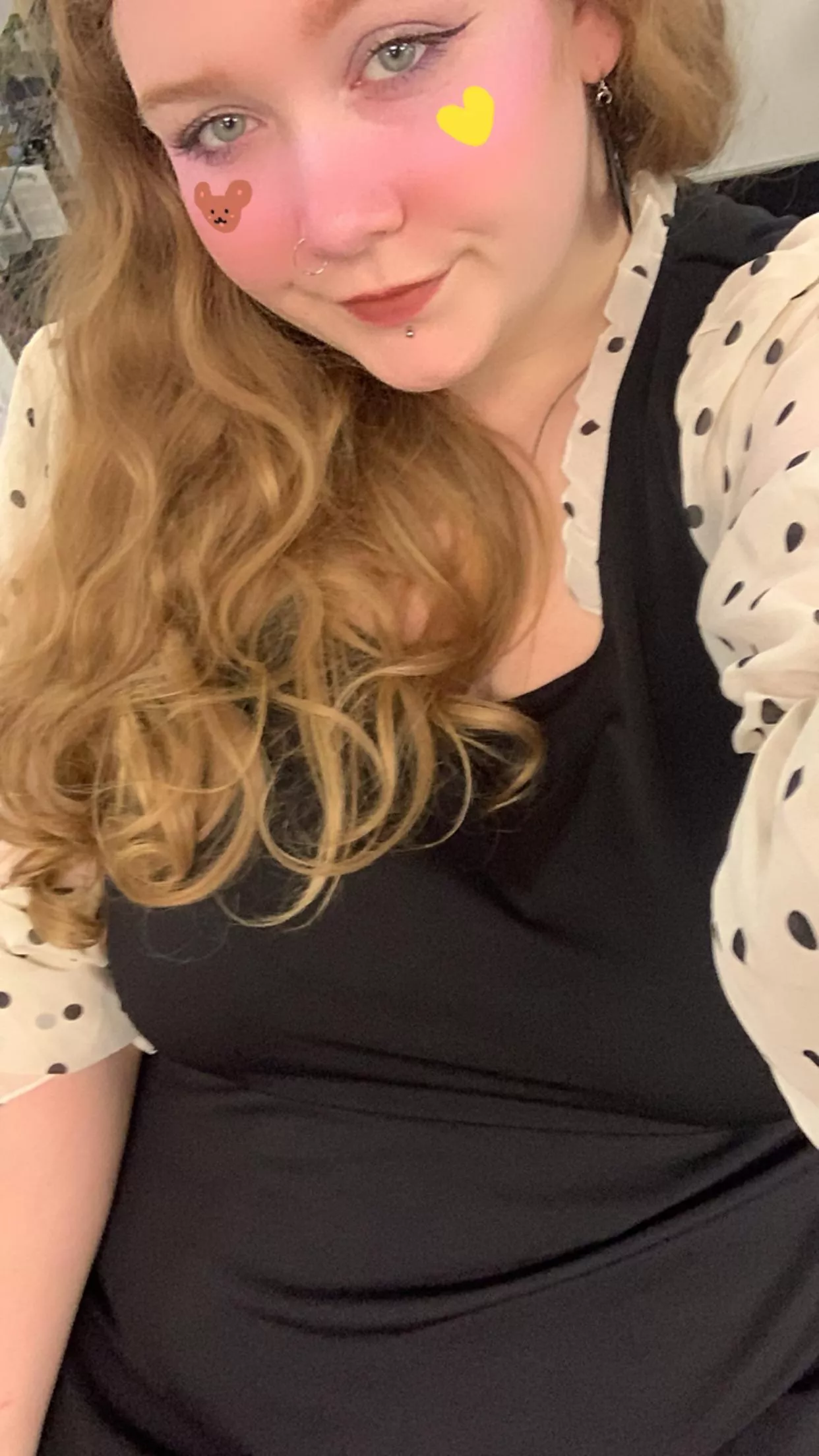 I love my tummy in this dress 👗 posted by dismalhollow