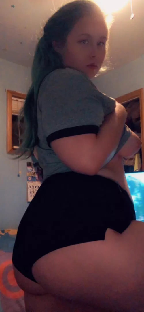 I love not wearing a bra 😍 by bigbottyqueen