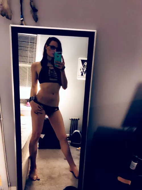 I love posing in the mirror for all of you by AvaShade