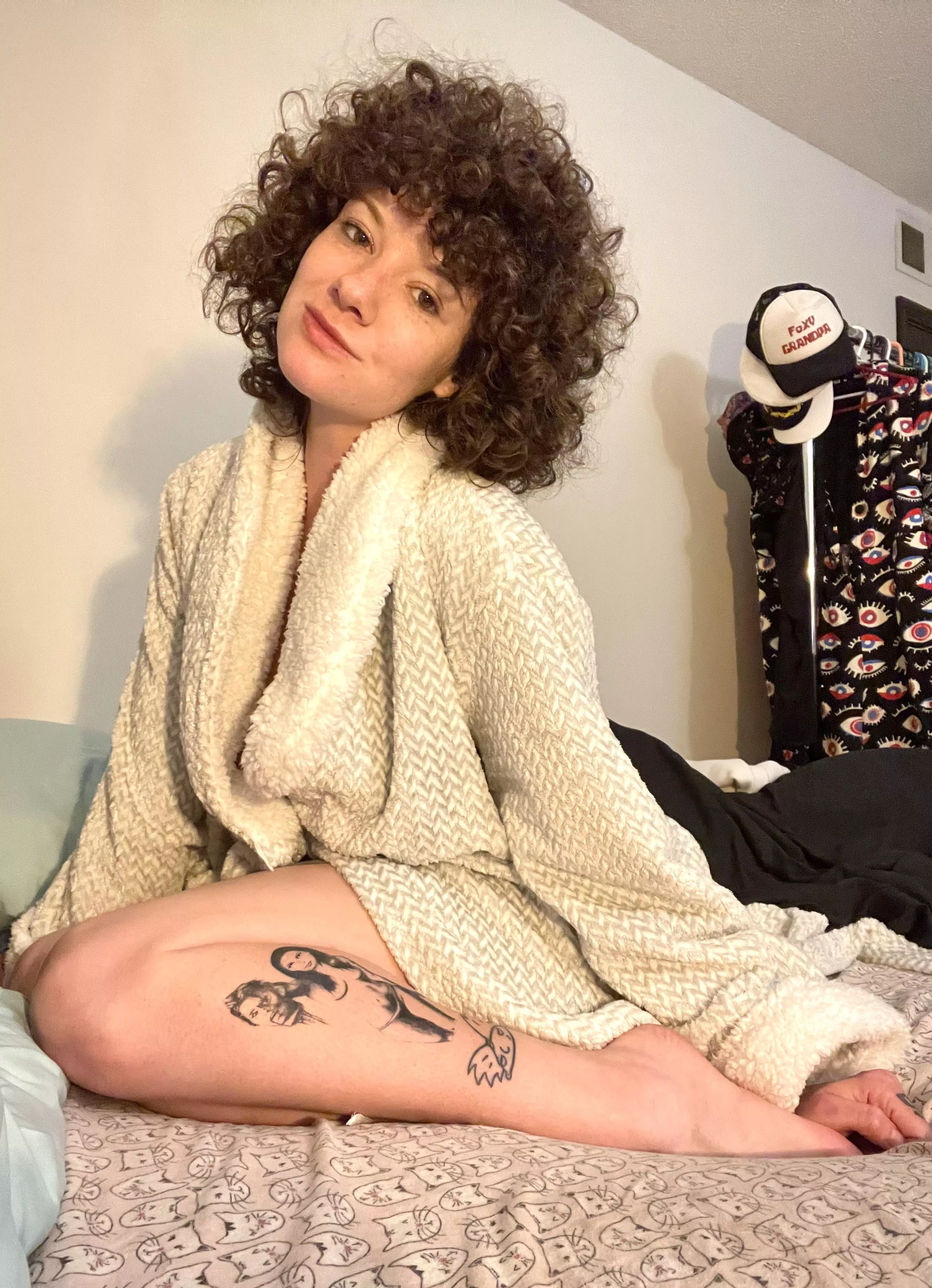 I love Saturday nights in [f] posted by MAN_KEGELS