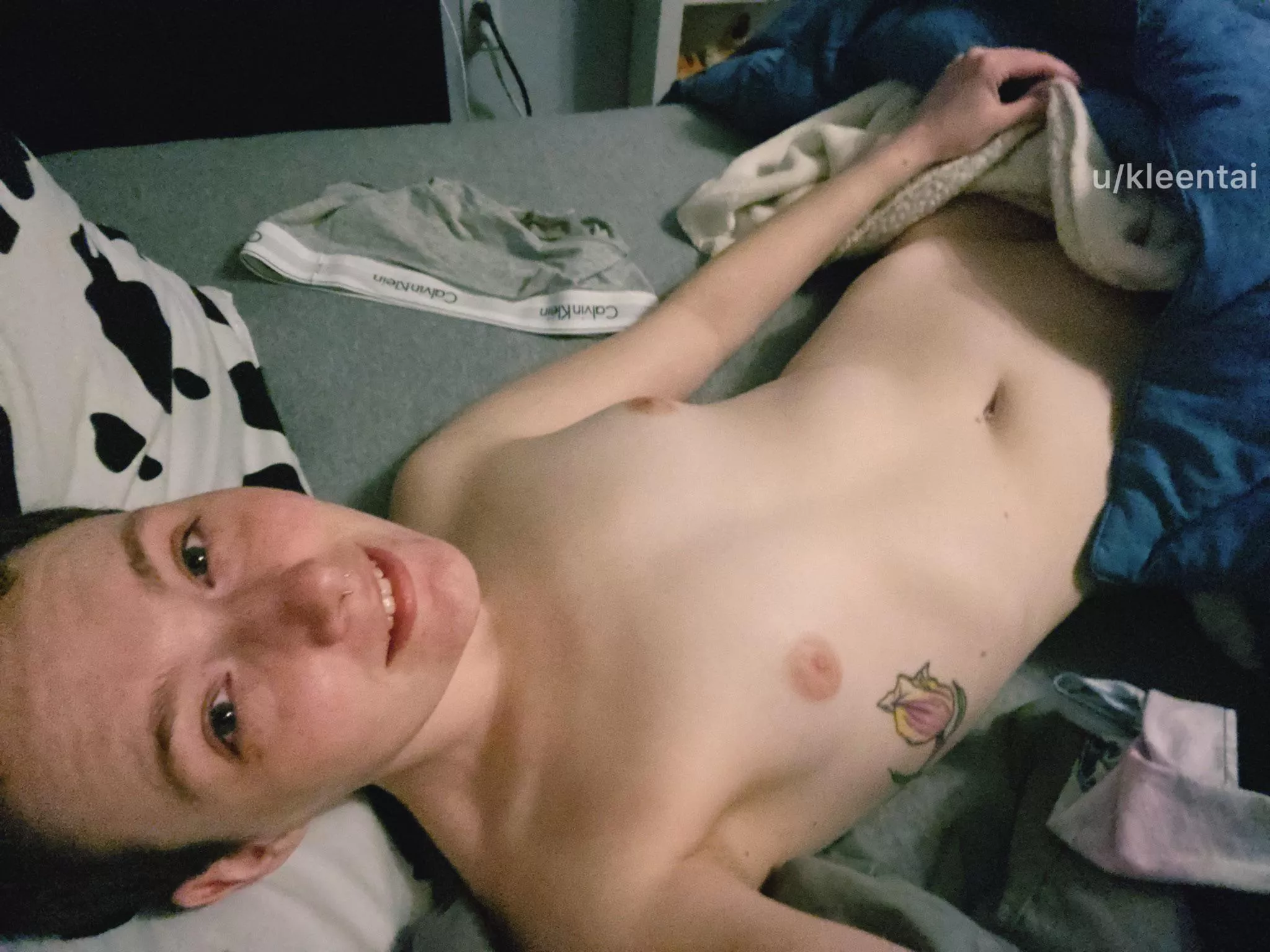 I love sleeping naked hehe posted by kleentai