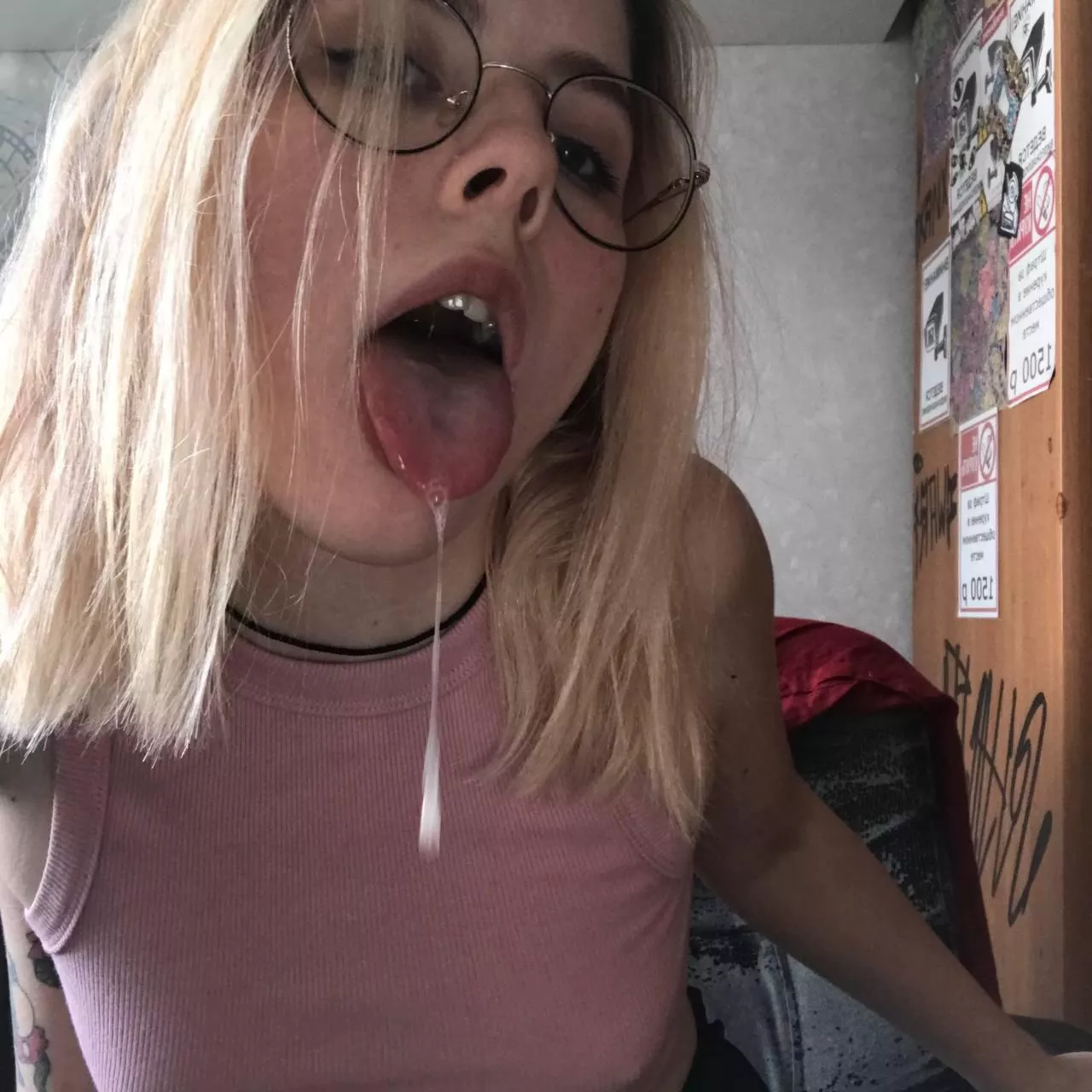 I love sucking big cocks. posted by ayahsdiary