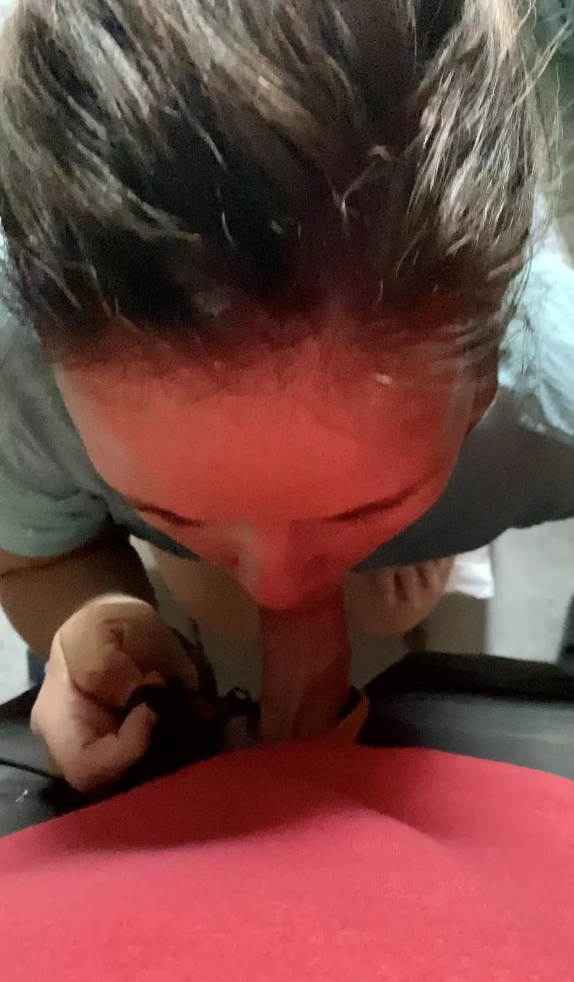 I love swallowing cum posted by funcouple727