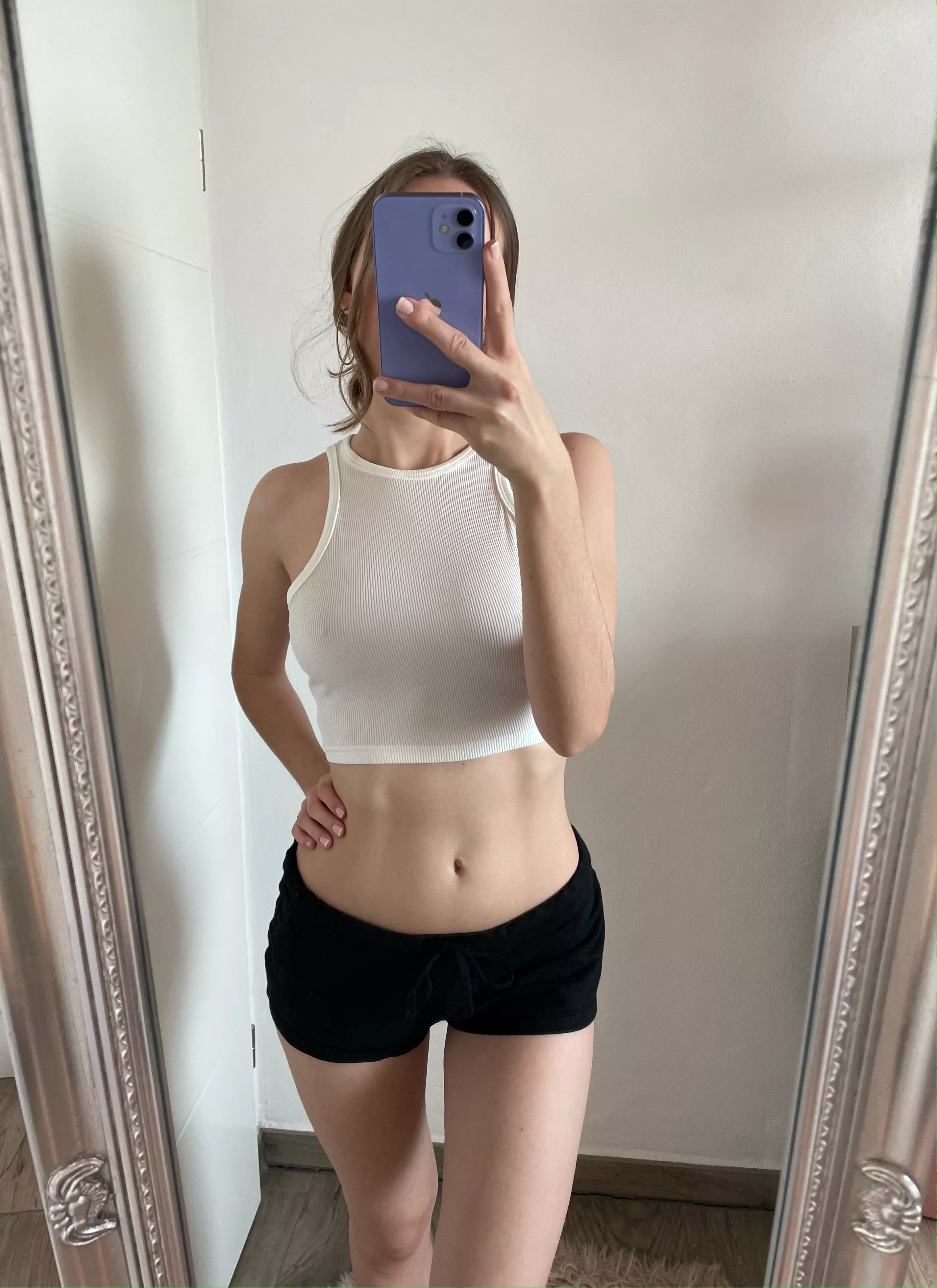 i love sweaty workouts - who's in? ☺️ posted by lovelyletiicia