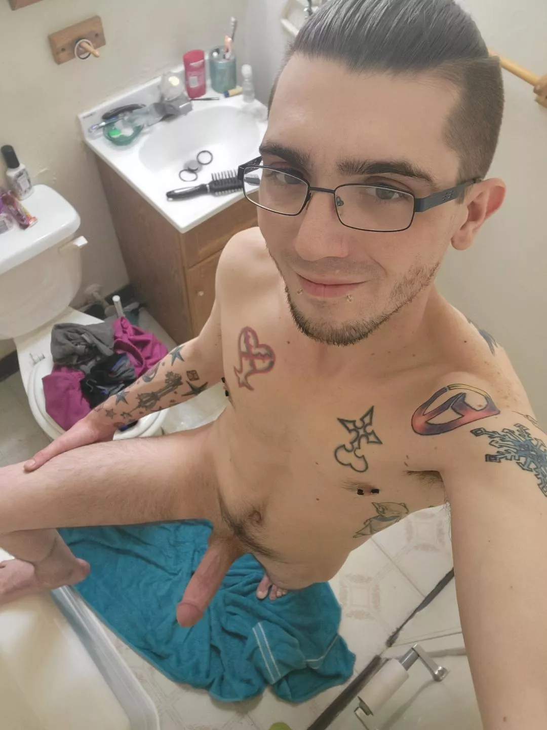 I love taking nudes. posted by soggybunz1