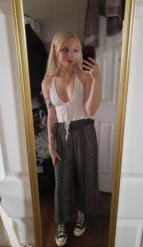 I love that there's nothing but a tug on this string keeping me from being exposed by averiroselyn