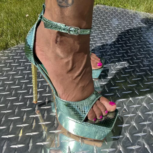 I love the color of these heels by MiaCrackedSoles