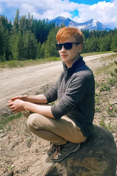 I love the mountains! by Mokorii