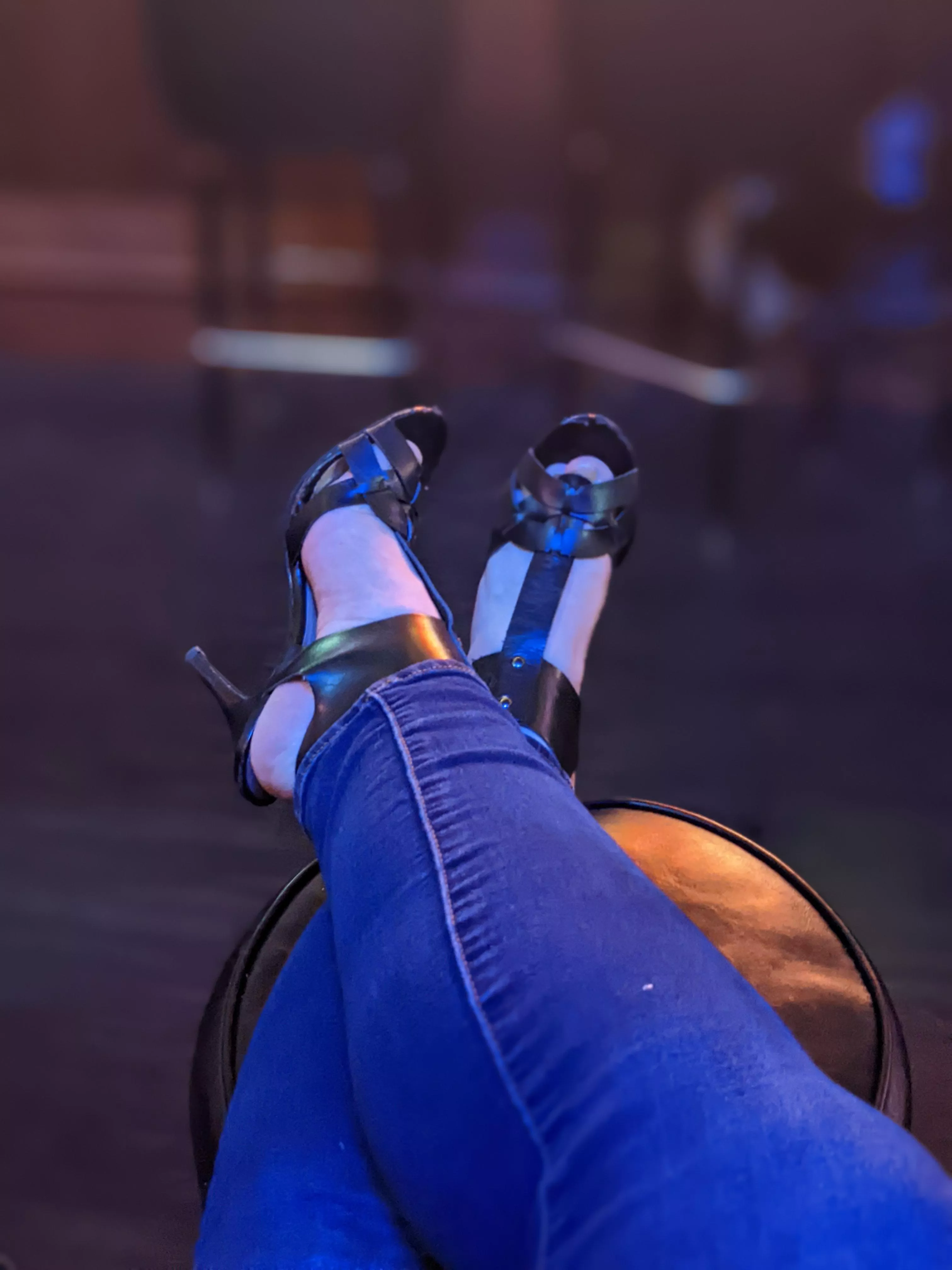 I love the strap around my ankle... I think you do too! posted by thevixenmilf