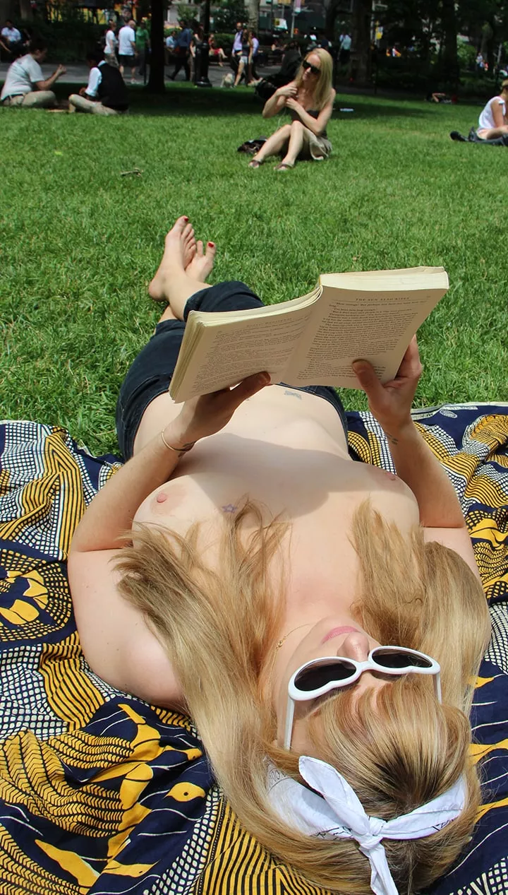 I love the summer posted by diem00000