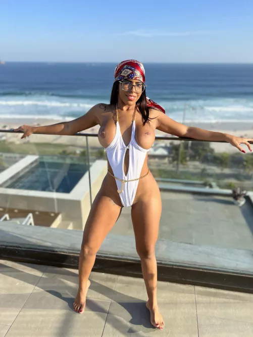 I love the sun!!! [F] by victoriahot21