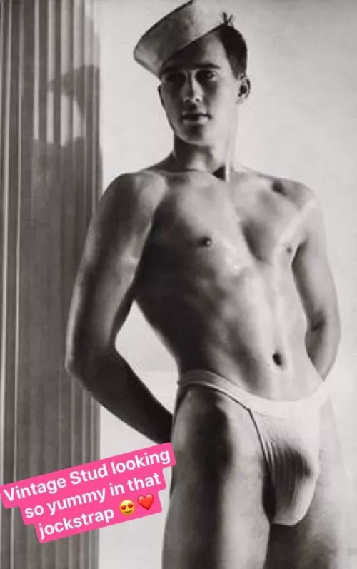 I love the vintage jockstrap on him, he looks so sexy in it. I need a vintage, retro jock like this 😍🥵 by Stewieboy2008