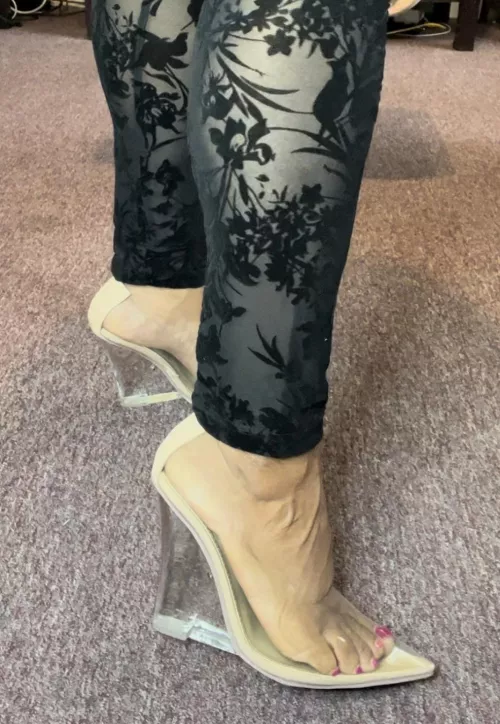 I love these wedges! by MiaCrackedSoles