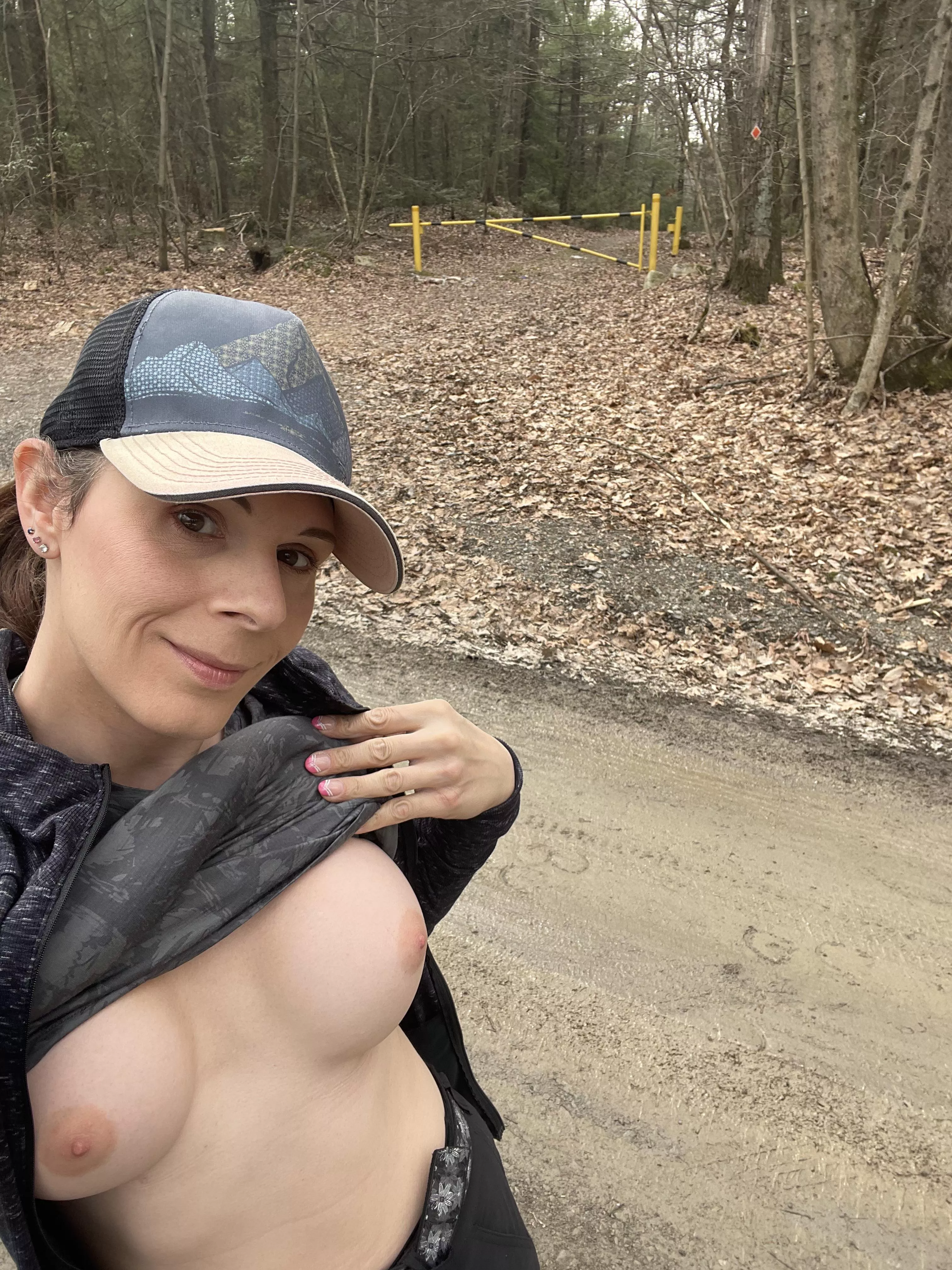 I love when Men give my breasts the attention they deserve…even when it’s just online as well (40F) posted by AutumnGoddess81