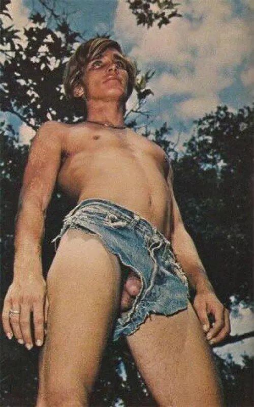 I love when the warm weather cums… by KKwoodhill