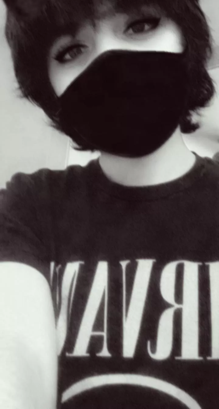 I luv you all!! (≧◡≦) keep being the adorable femboys i know you are! 🖤🤍 posted by keanu_weebs