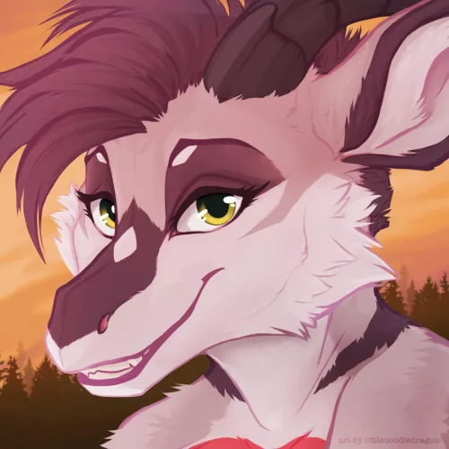 I made another more cute and innocent version of this piece to use as a profile pic! Do you guys like how it came out? by littlenoodledragon