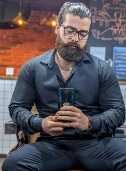 I may be bearded and hairy but I want a man to ruin me by Bearded_Bitch