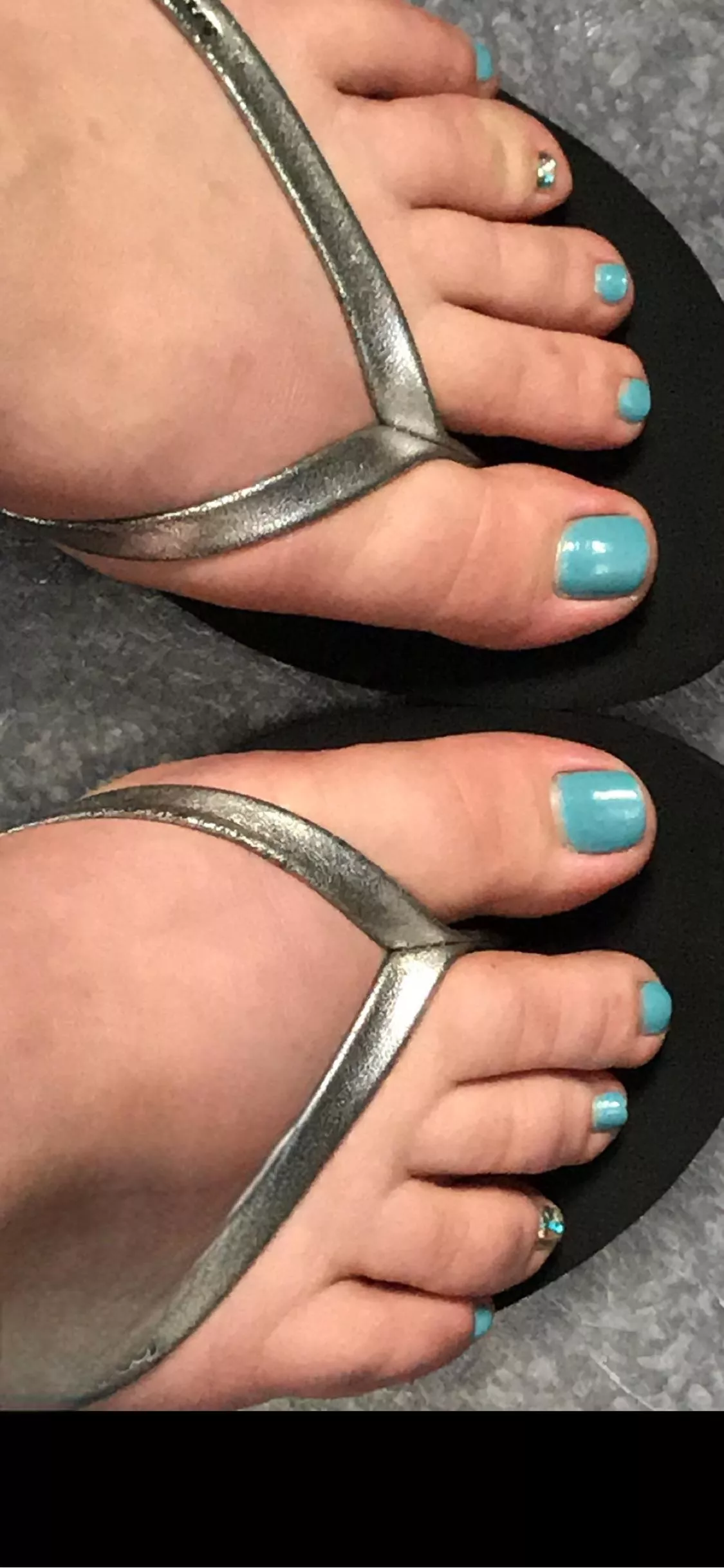 I may be biased but my toes are so cute 🥰 posted by LickPollysBoots