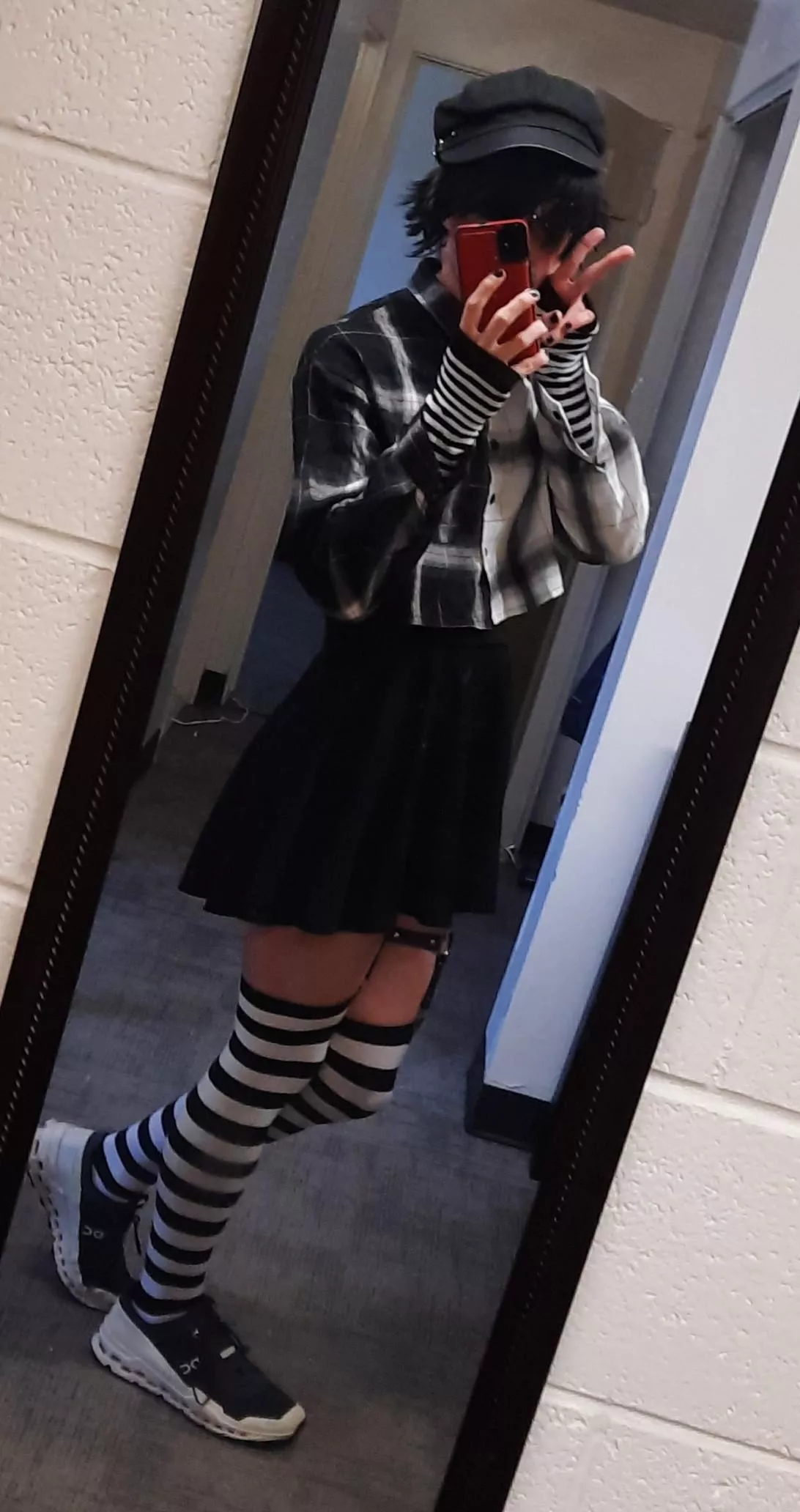 I may try going outside with this on, waddya think? posted by Nickncp