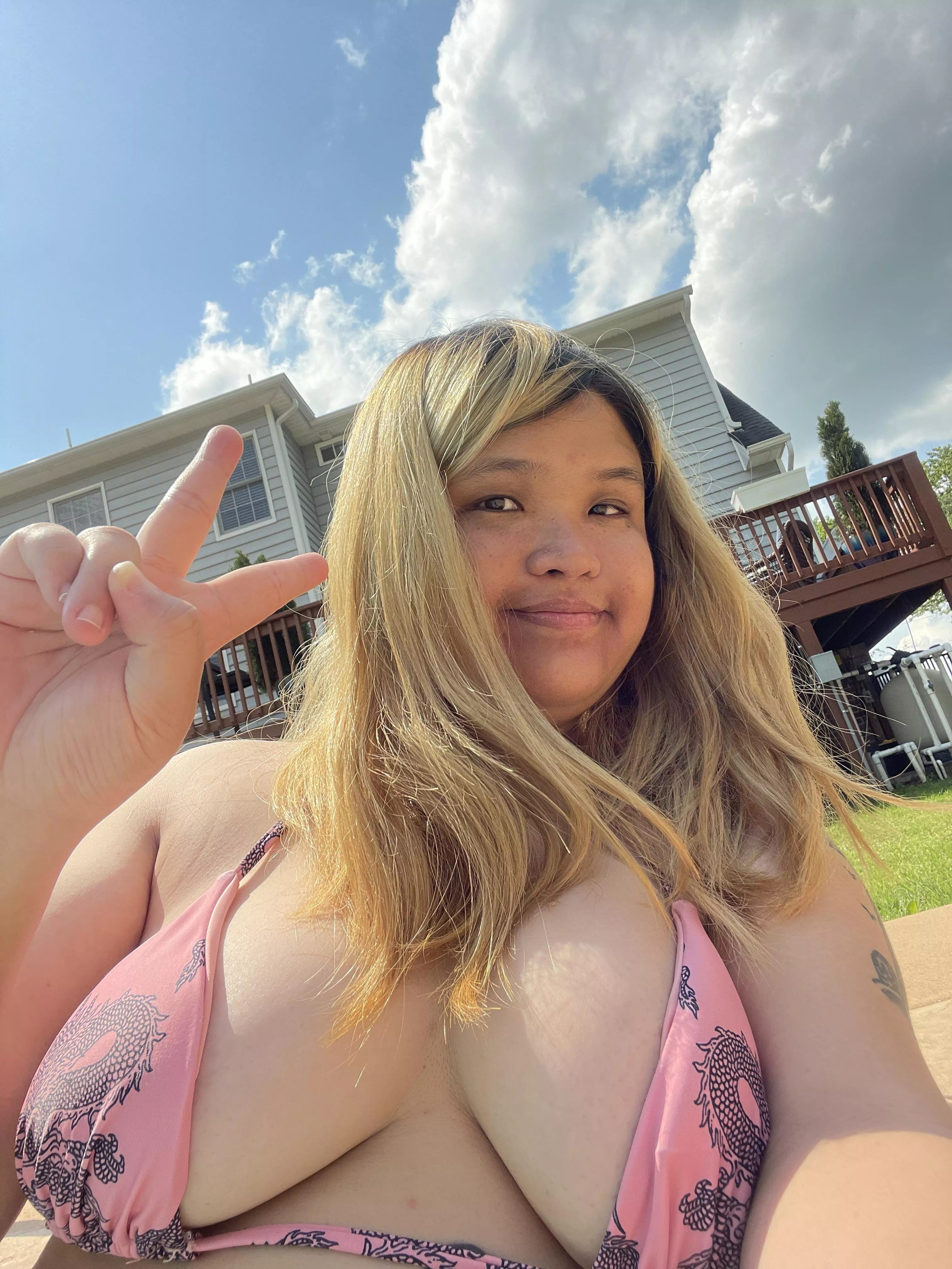 I ❤️ me posted by rebelxsouls