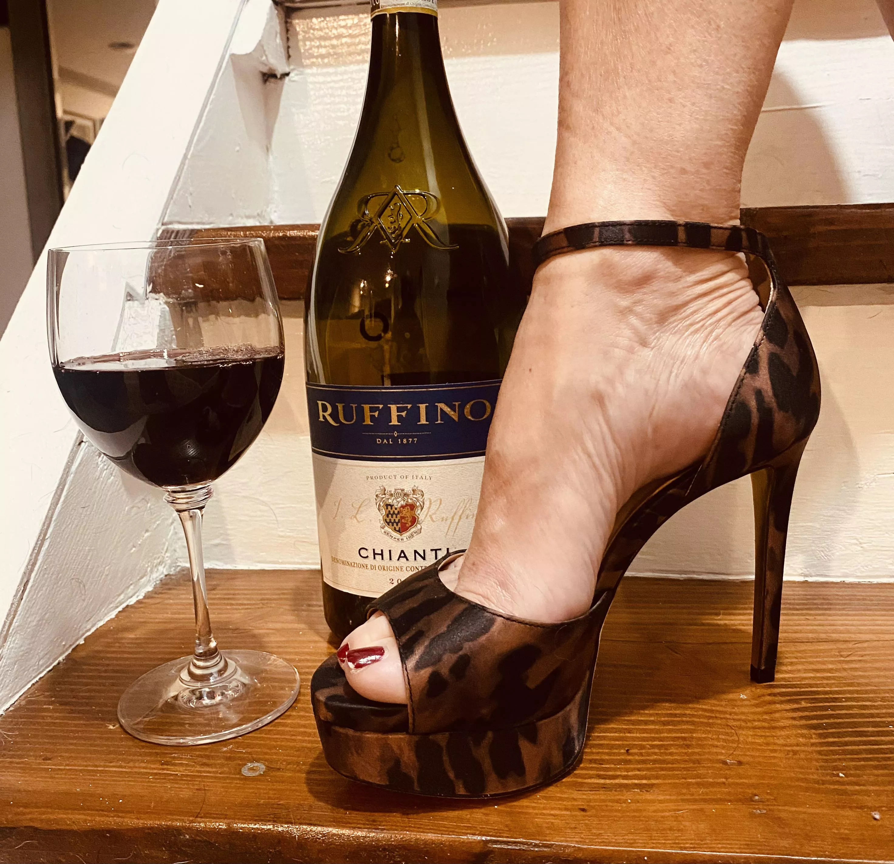 I mean it is Saturday night posted by HeelsandHips