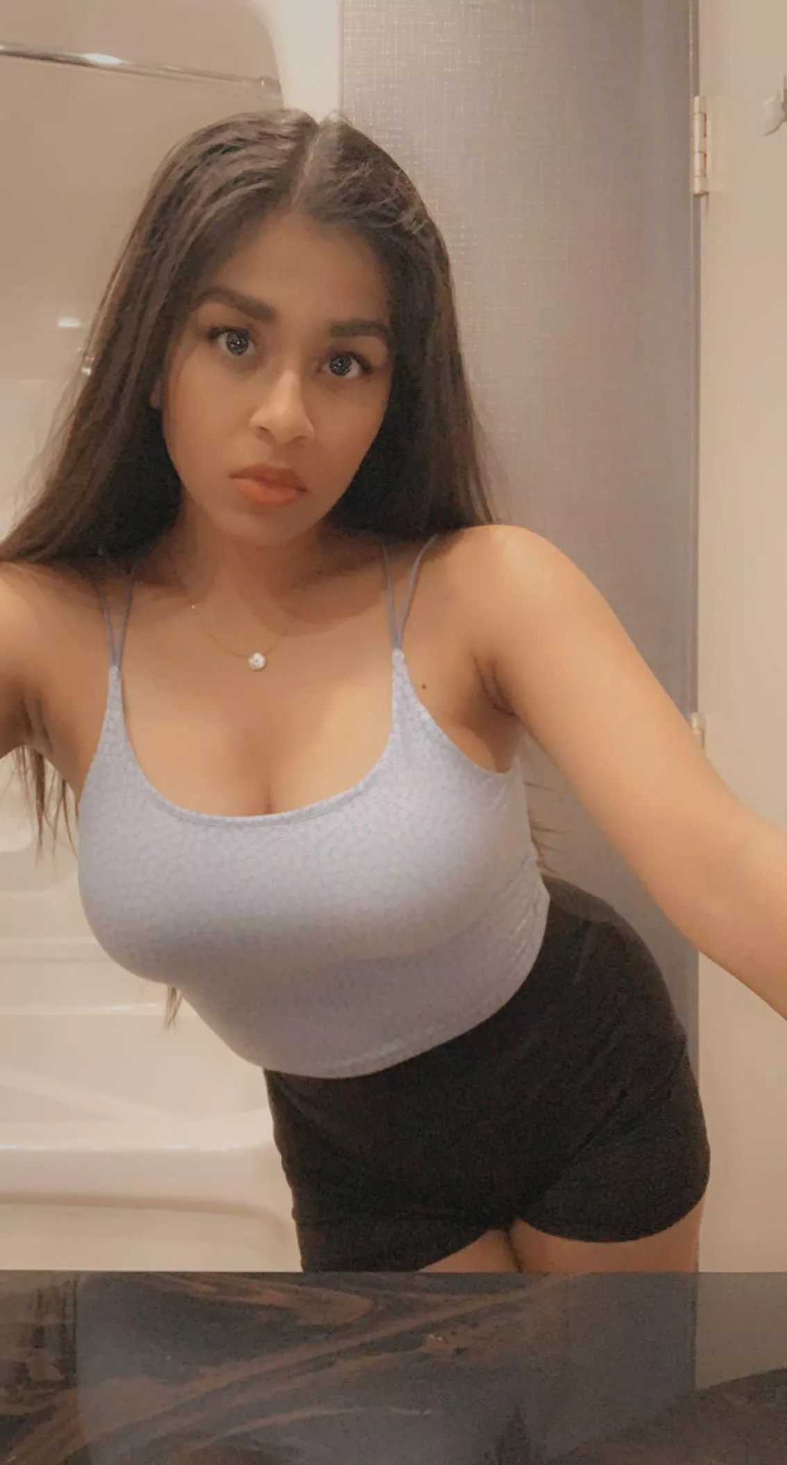 I might be the most horny teen (F) posted by liv_ramuz