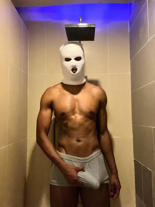 I might need some help here by rayangel_